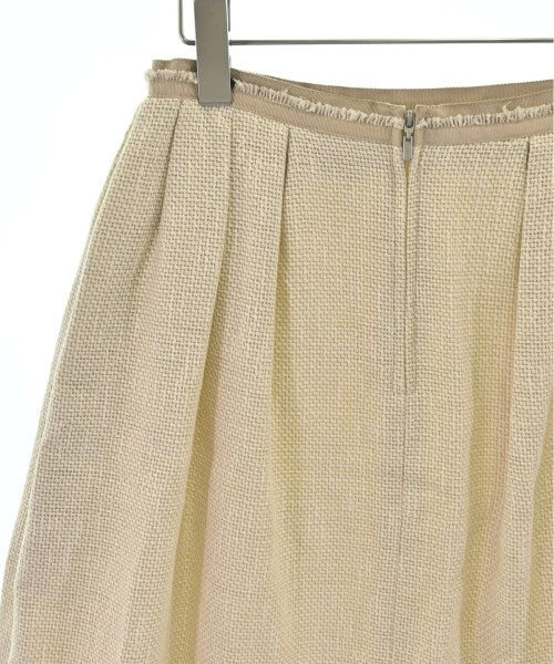 FOXEY กระโปรงยาวถึงเข่า