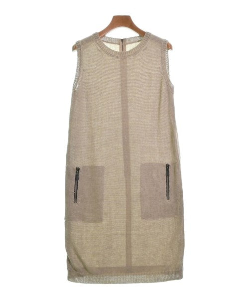 FOXEY ชุดเดรส