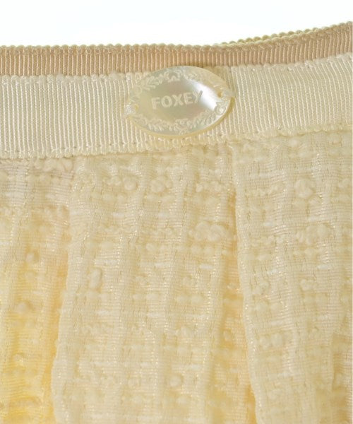 FOXEY กระโปรงยาวถึงเข่า