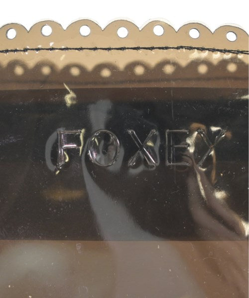 FOXEY กระเป๋าถือขนาดใหญ่
