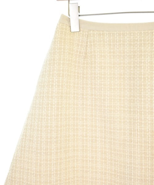 FOXEY กระโปรงยาวถึงเข่า