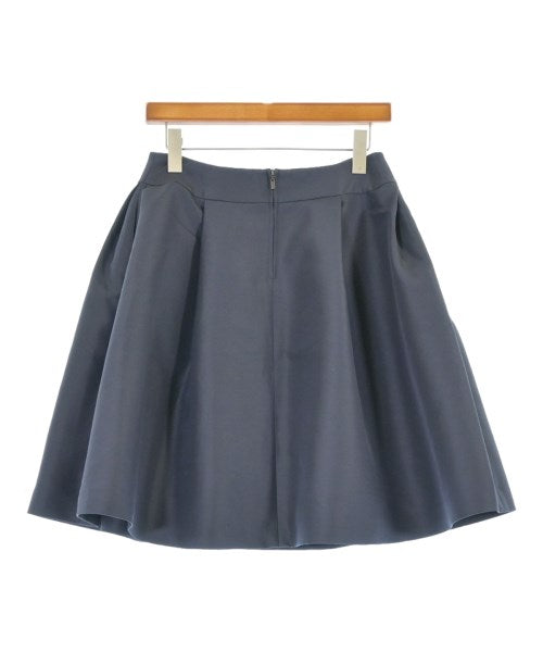 FOXEY กระโปรงยาวถึงเข่า