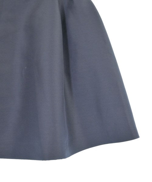 FOXEY กระโปรงยาวถึงเข่า