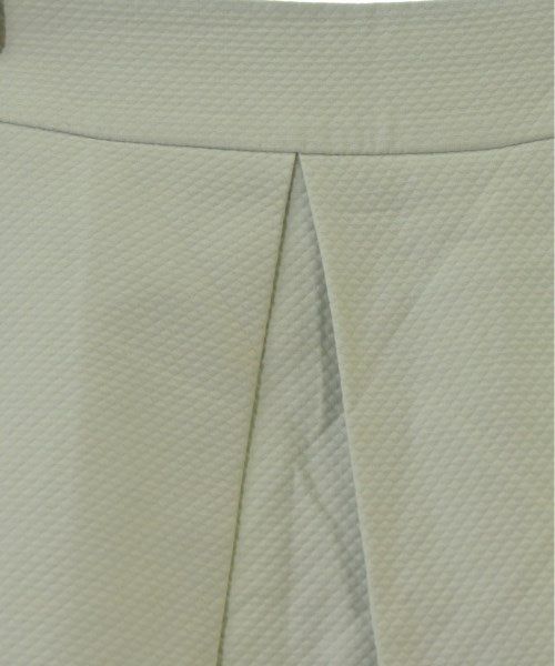 FOXEY กระโปรงยาวถึงเข่า