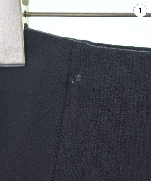 FOXEY กระโปรงยาวถึงเข่า