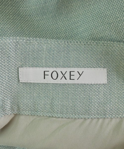 FOXEY กระโปรงยาวถึงเข่า