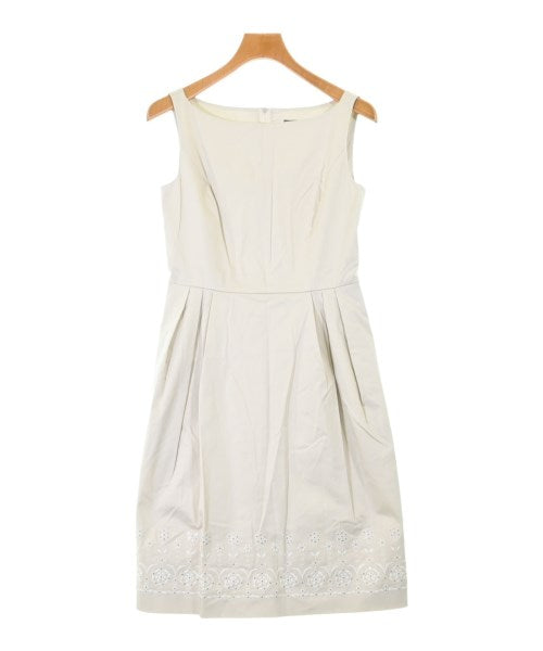 FOXEY ชุดเดรส