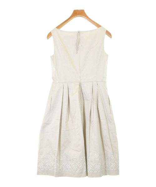 FOXEY ชุดเดรส