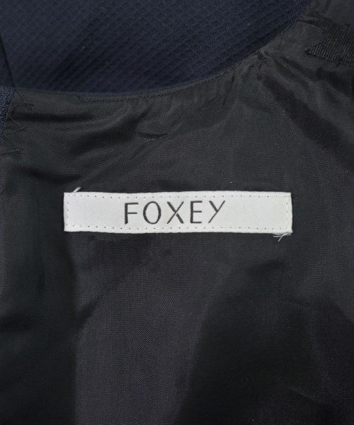 FOXEY ชุดเดรส