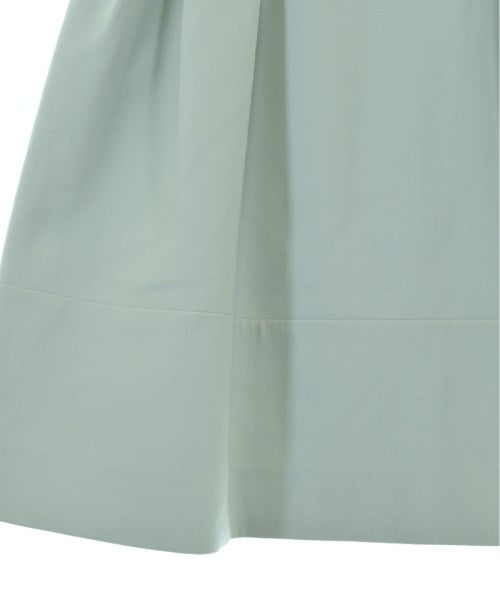 FOXEY กระโปรงยาวถึงเข่า