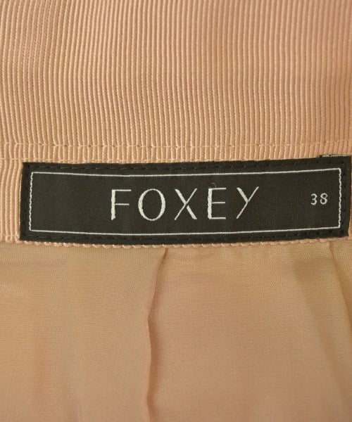 FOXEY กระโปรงยาวถึงเข่า
