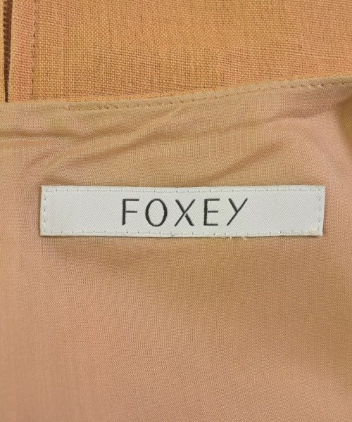 FOXEY ชุดเดรส
