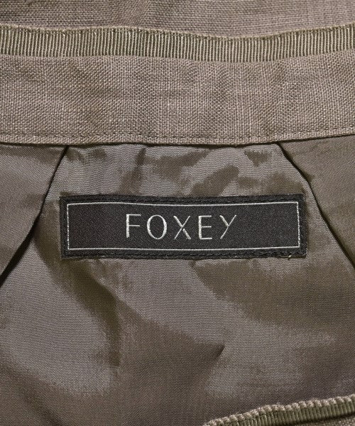 FOXEY กระโปรงสั้น