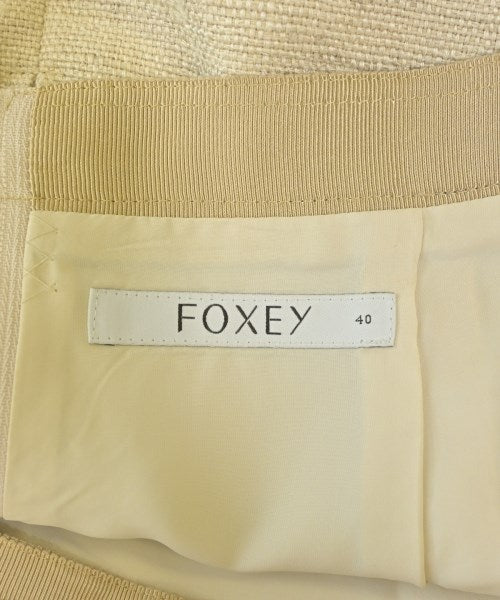 FOXEY กระโปรงยาวถึงเข่า