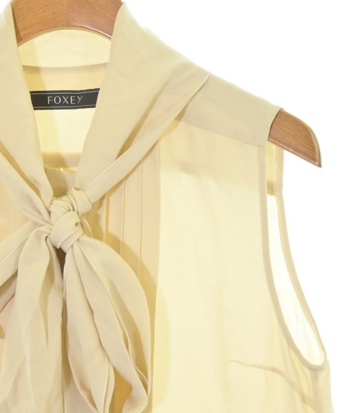 FOXEY เสื้อสตรี