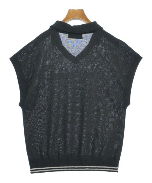 AQUASCUTUM เสื้อแขนกุด