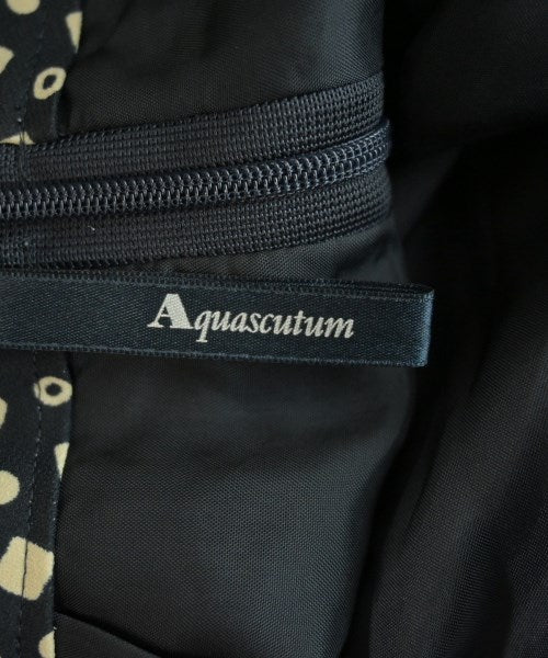 AQUASCUTUM กระโปรงยาวถึงเข่า