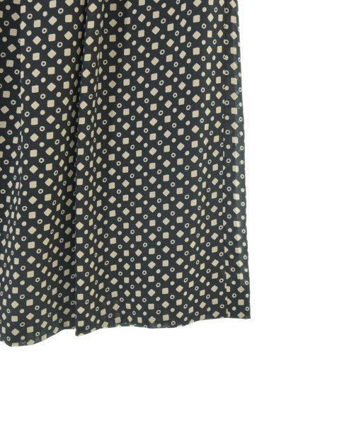 AQUASCUTUM กระโปรงยาวถึงเข่า