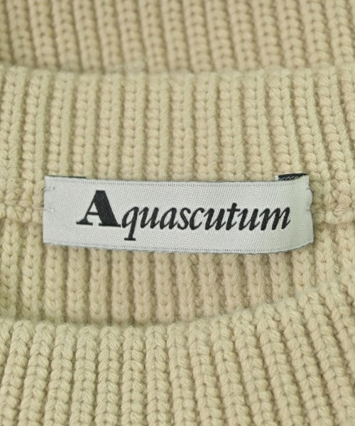 AQUASCUTUM เสื้อแขนกุด