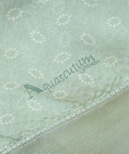AQUASCUTUM ผ้าคลุมไหล่