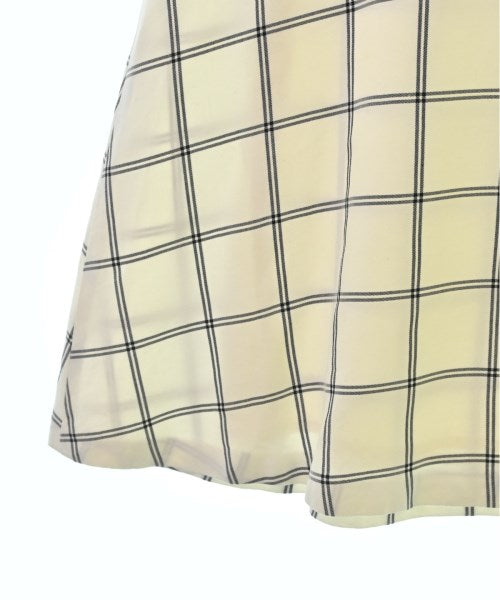 PAUL STUART กระโปรงยาวถึงเข่า