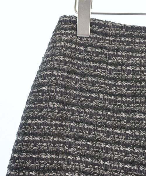 PAUL STUART กระโปรงยาวถึงเข่า