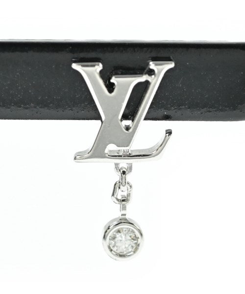 LOUIS VUITTON เจาะ