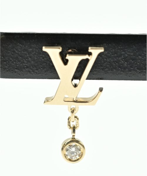 LOUIS VUITTON เจาะ