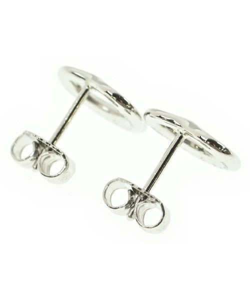 TIFFANY & CO. เจาะ