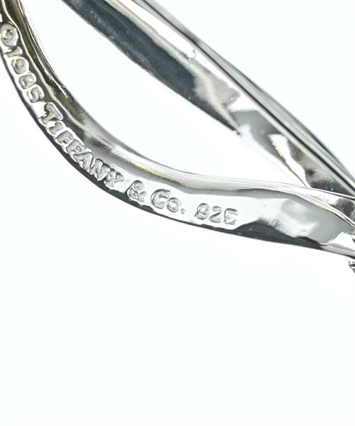 TIFFANY & CO. เข็มกลัด/ดอกไม้ติดเสื้อ