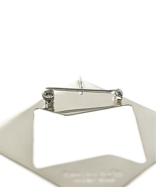 TIFFANY & CO. เข็มกลัด/ดอกไม้ติดเสื้อ