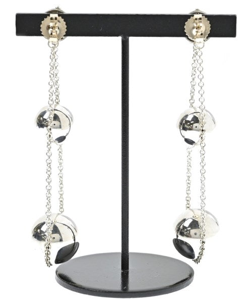 TIFFANY & CO. เจาะ