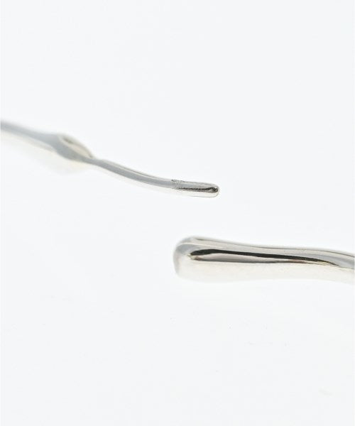 TIFFANY & CO. เจาะ