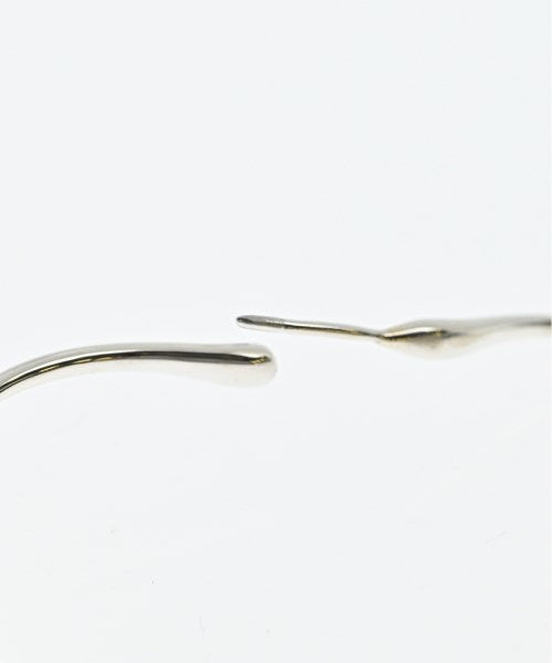 TIFFANY & CO. เจาะ