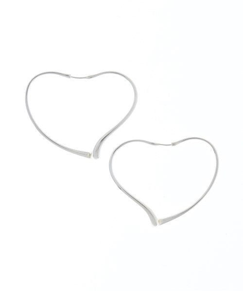 TIFFANY & CO. เจาะ