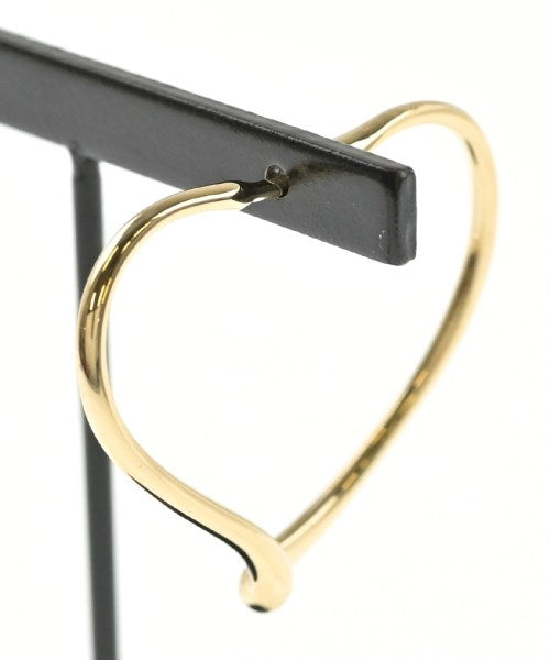 TIFFANY & CO. เจาะ