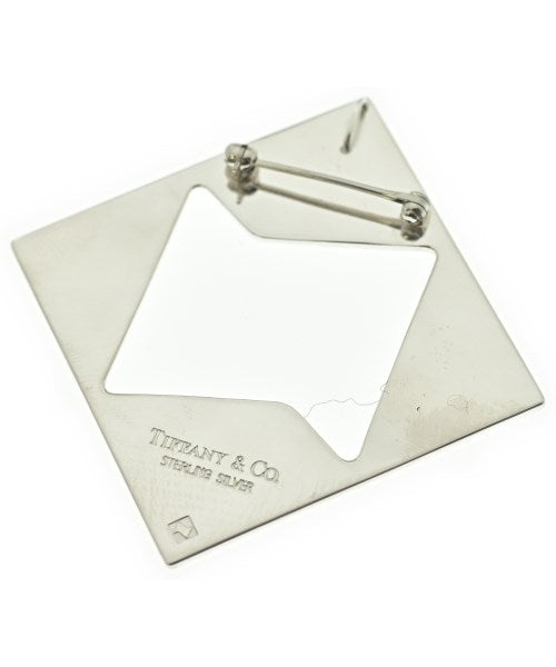 TIFFANY & CO. เข็มกลัด/ดอกไม้ติดเสื้อ