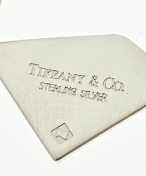 TIFFANY & CO. เข็มกลัด/ดอกไม้ติดเสื้อ