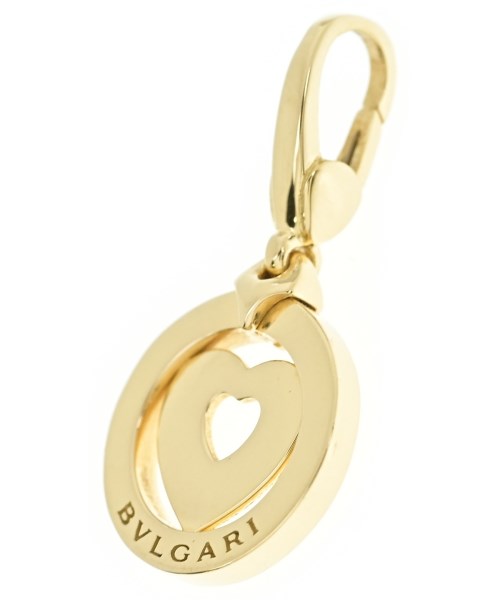 BVLGARI เครื่องประดับบนกระเป๋า