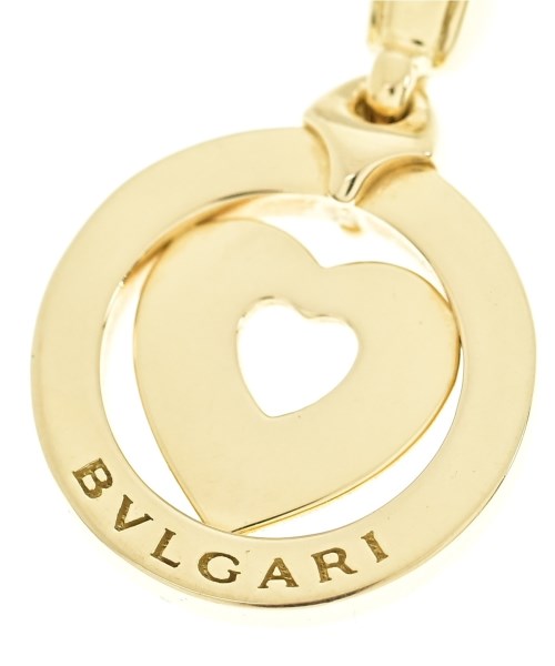 BVLGARI เครื่องประดับบนกระเป๋า
