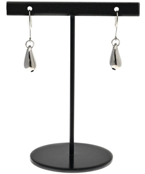 TIFFANY & CO. เจาะ