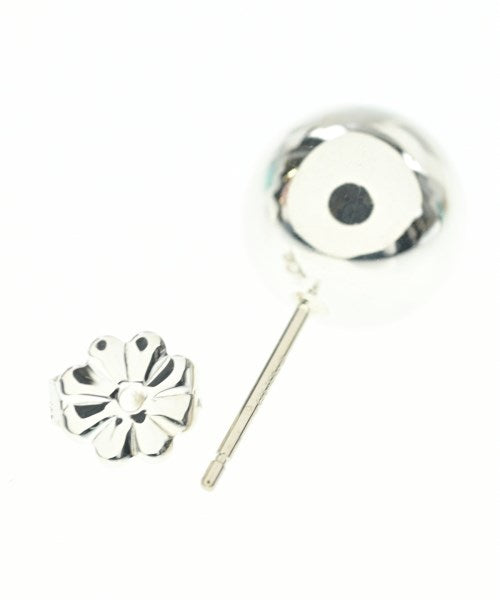 TIFFANY & CO. เจาะ