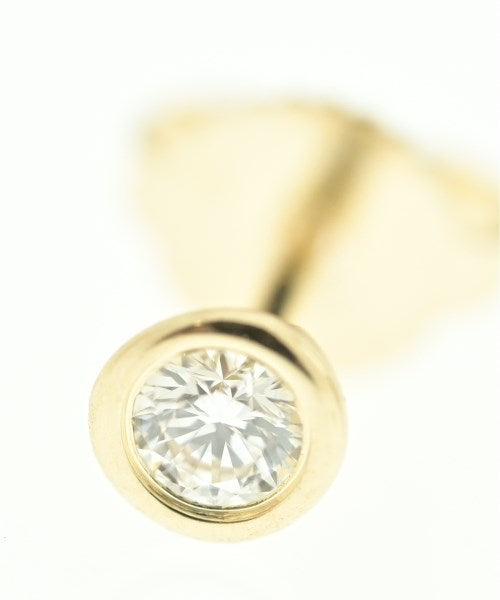 TIFFANY & CO. เจาะ