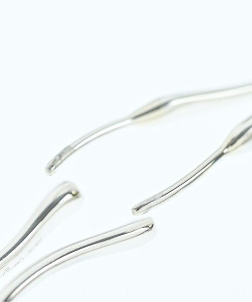 TIFFANY & CO. เจาะ