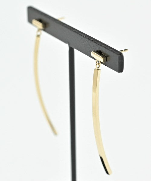TIFFANY & CO. เจาะ
