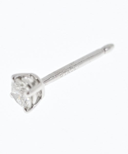 TIFFANY & CO. เจาะ