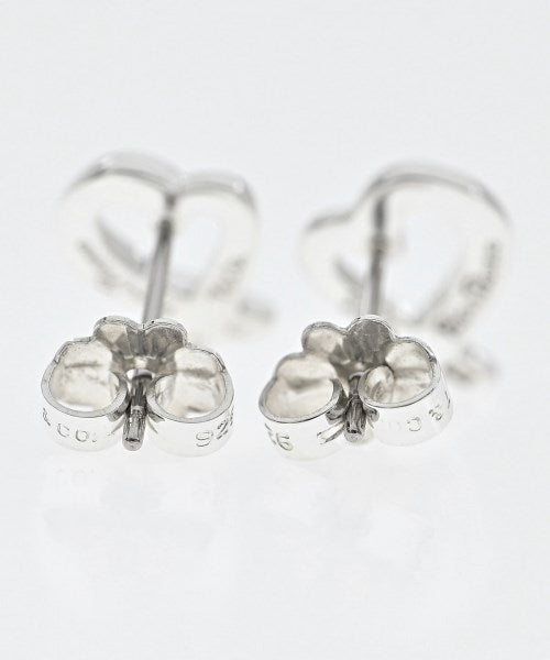 TIFFANY & CO. เจาะ
