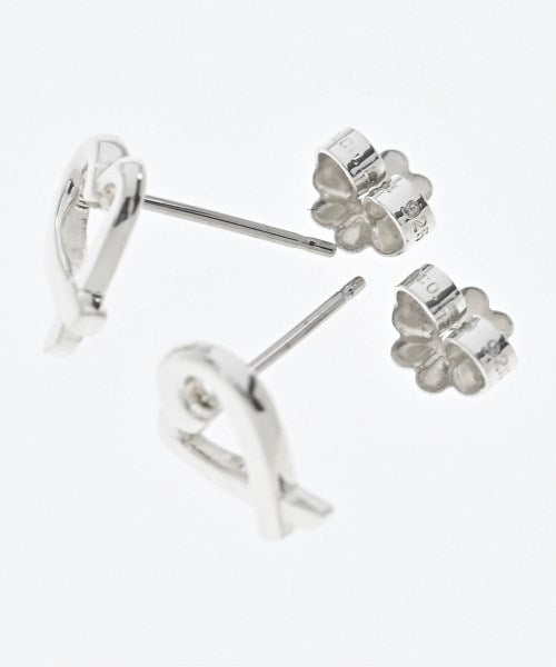 TIFFANY & CO. เจาะ