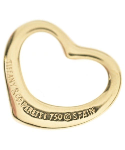TIFFANY & CO. เครื่องประดับบนกระเป๋า