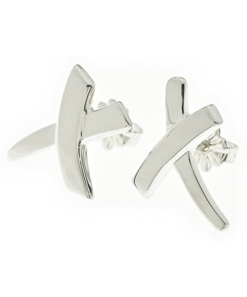 TIFFANY & CO. เจาะ